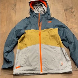 The North Face Boys 2/1 winter jacket